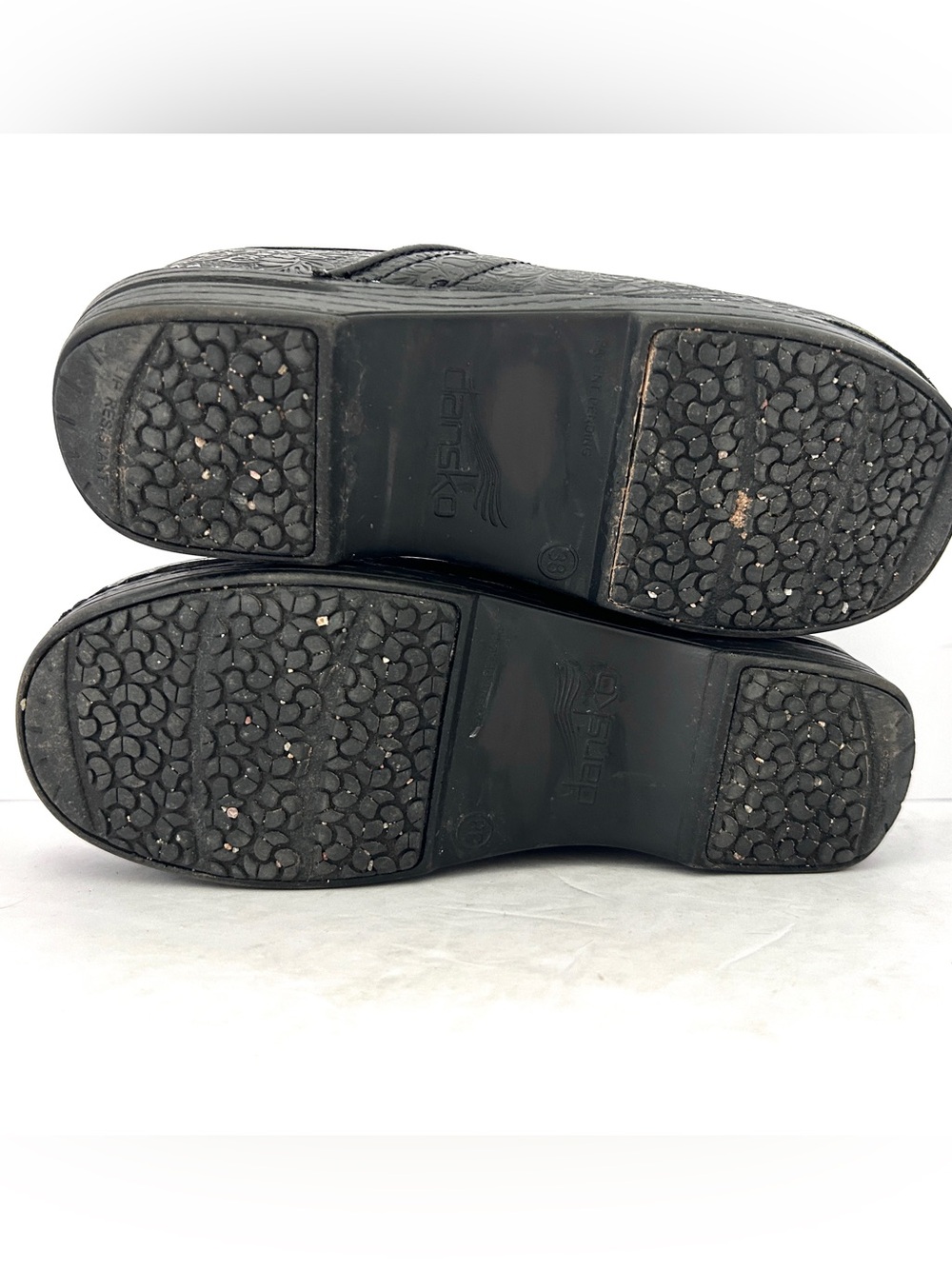 Dansko XP Pro Black Embossed Floral Clog Shoes Zendaya Work Size EU40 US 7.5 - 8 - Picture 11 of 13